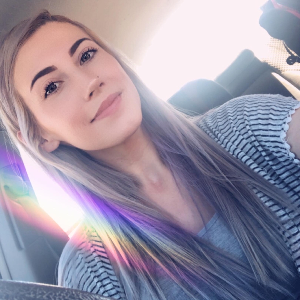 Meet your Posher, Nikki